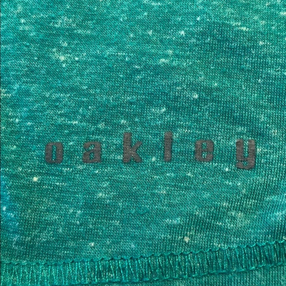 Oakley Hoodie Pullover Long Sleeve Hooded T-Shirt - Picture 7 of 8